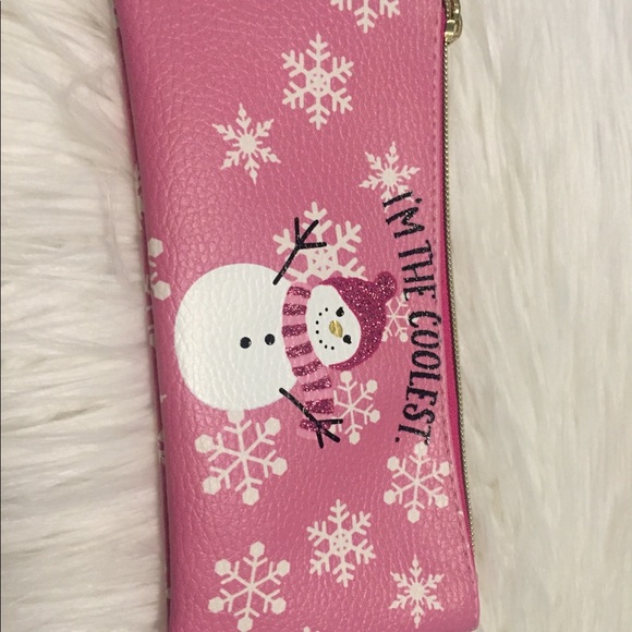 ADORABLE WINTER TIME BAG CHARMING CHARLIES! - Picture 1 of 2